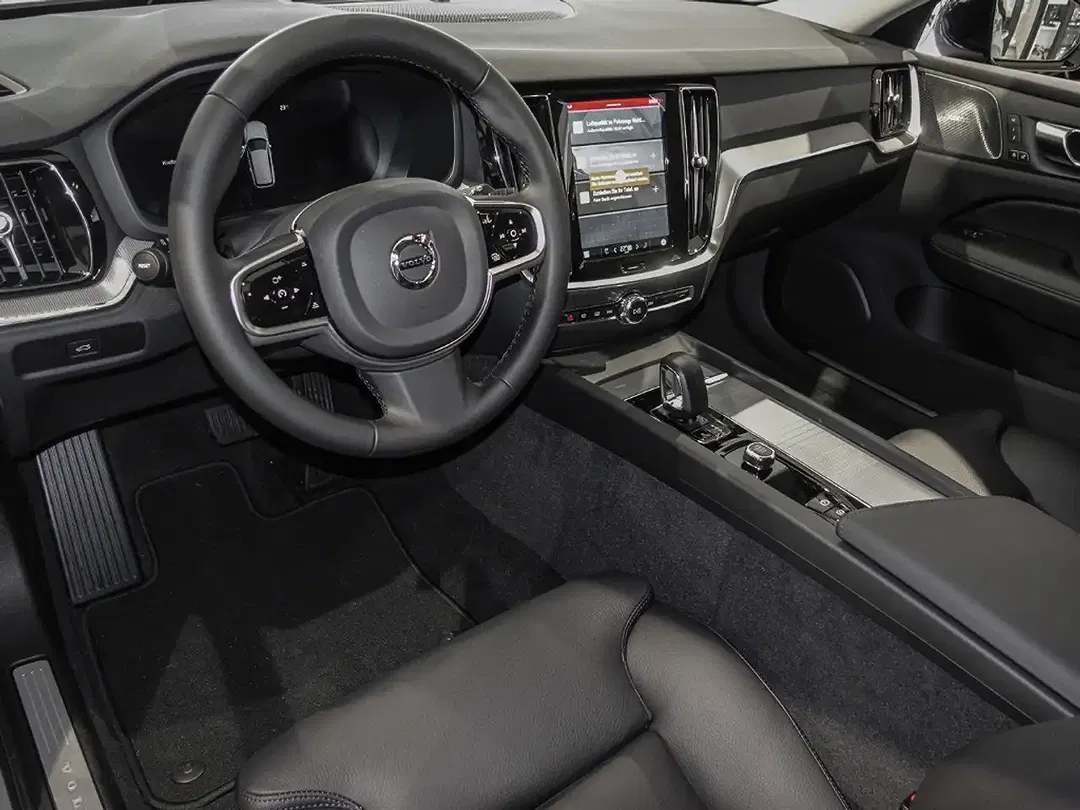 Volvo V60 B4 Plus Dark - Thumbnail 5