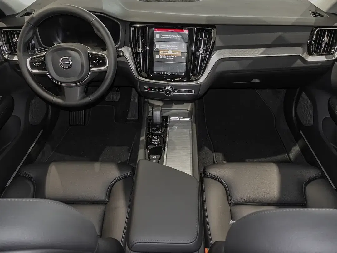 Volvo V60 B4 Plus Dark - Thumbnail 6