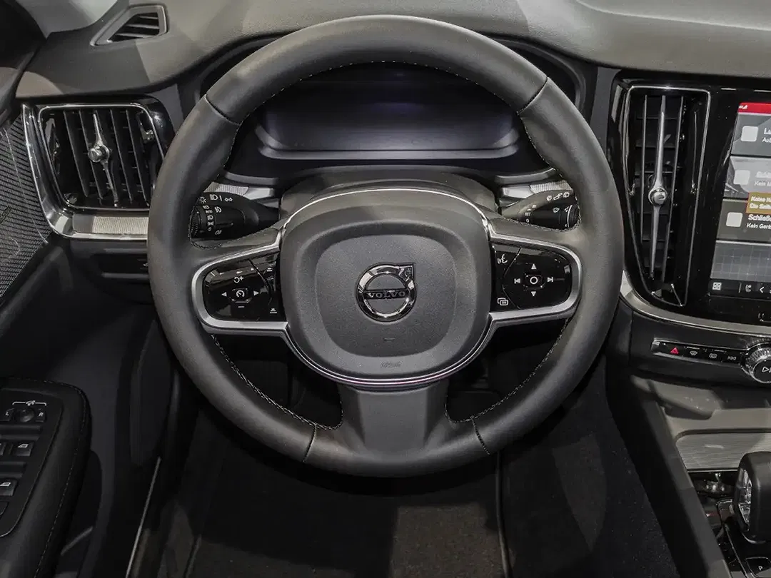 Volvo V60 B4 Plus Dark - Thumbnail 7