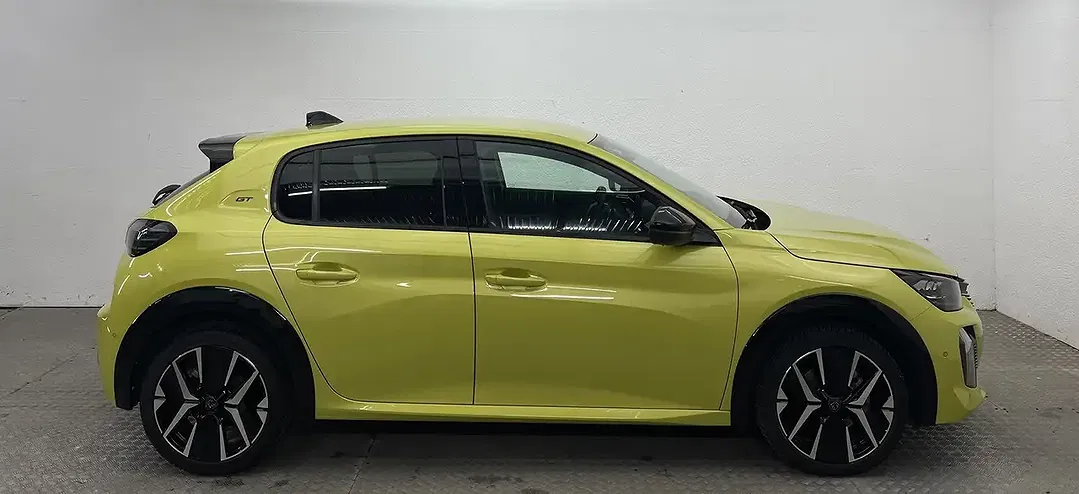 Peugeot 208 136 e-DSC6 Hybrid GT - Thumbnail 5