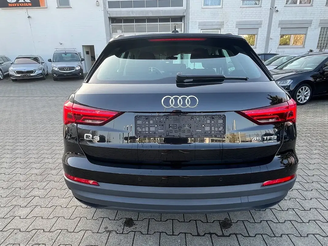 Audi Q3 45 TFSI quattro - Thumbnail 11