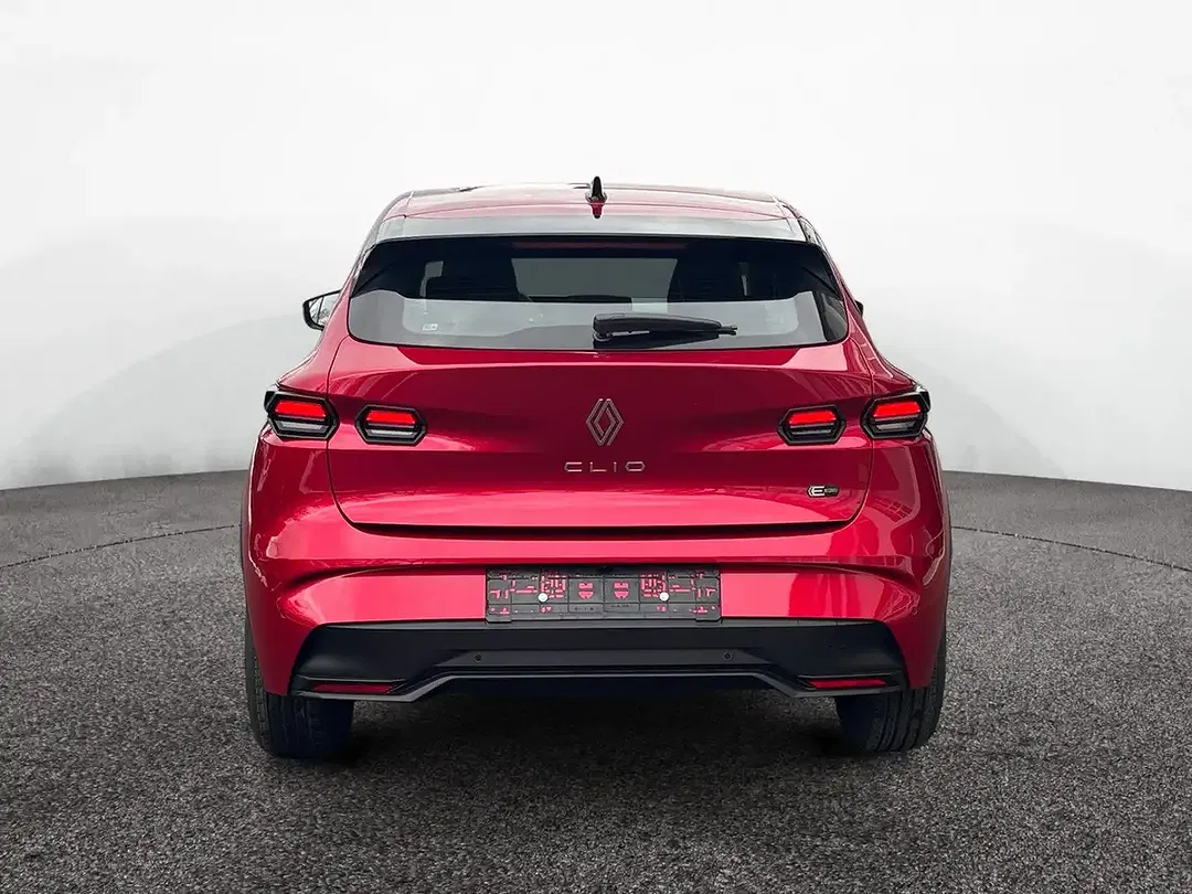 Renault Clio E-Tech Hybrid Evolution - Thumbnail 5
