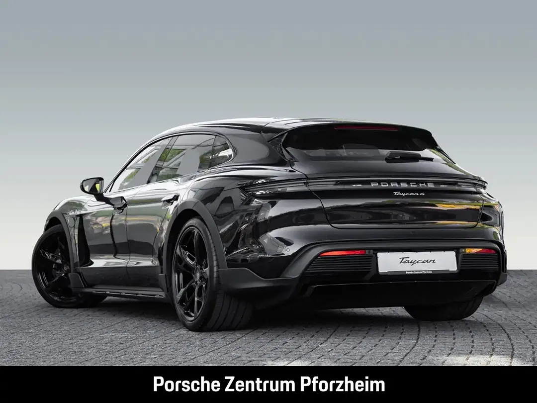 Porsche Taycan 4 Cross Turismo - Thumbnail 3