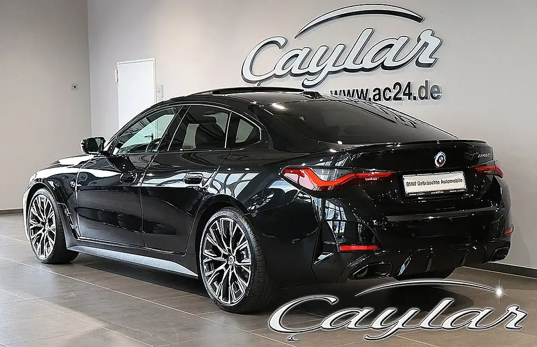BMW M4 Gran Coupe - Thumbnail 8