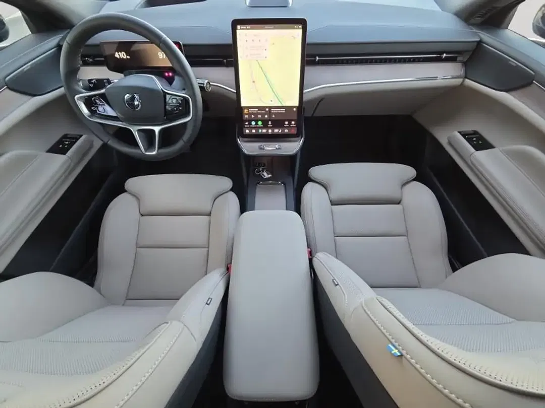 Volvo ES90 Single Motor Extended Range Ultra - Thumbnail 10