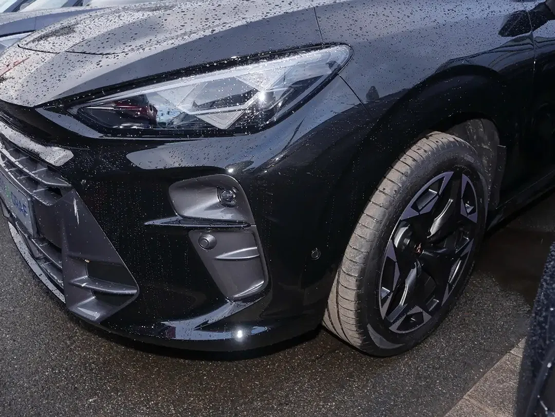 CUPRA Terramar 2.0 TSI DSG 4Drive VZ Matrix LED - Thumbnail 5