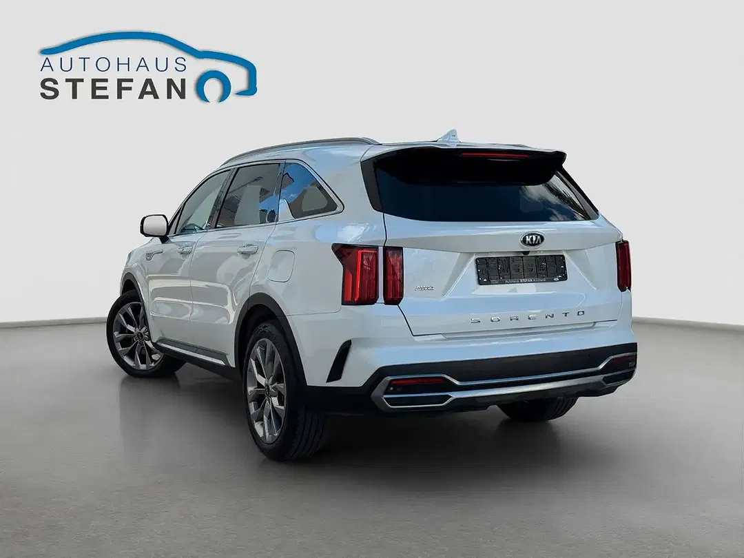 Kia Sorento 2.2 CRDi DCT AWD Platinum - Thumbnail 4