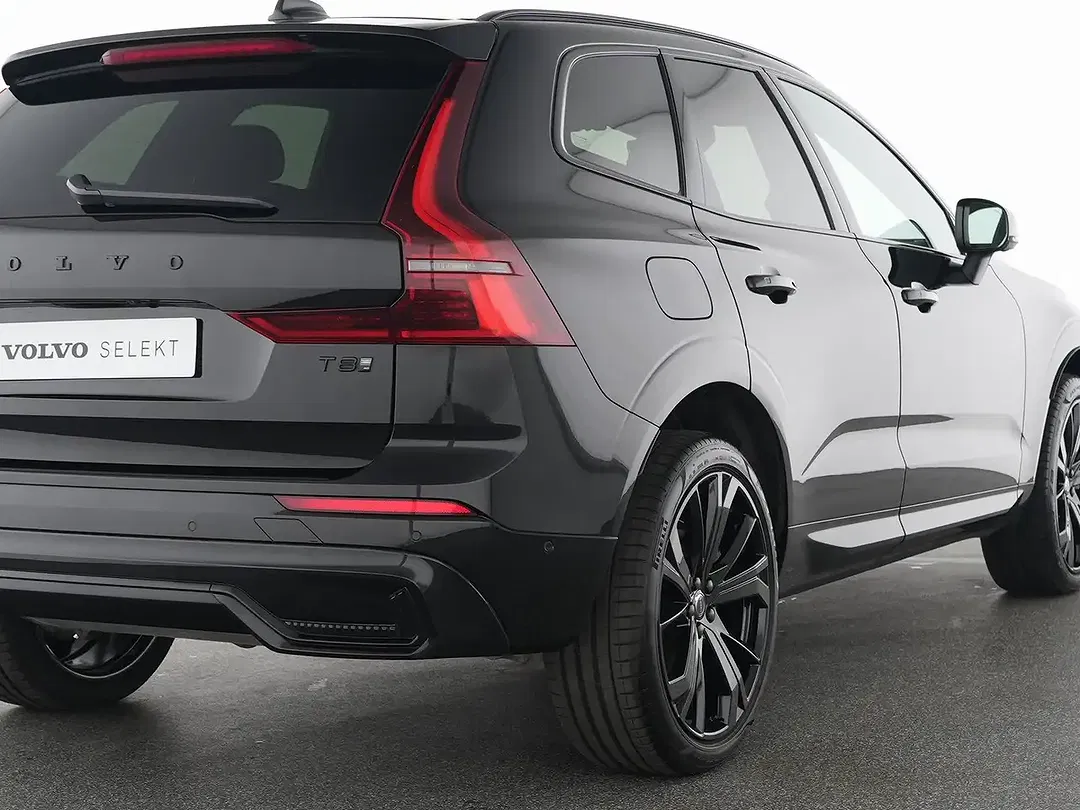 Volvo XC60 T8 AWD Ultra Black Edition - Thumbnail 10