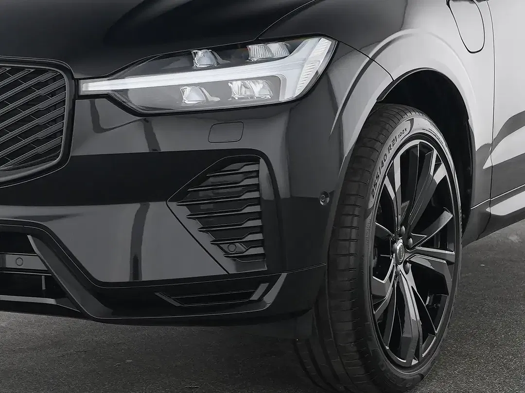 Volvo XC60 T8 AWD Ultra Black Edition - Thumbnail 9