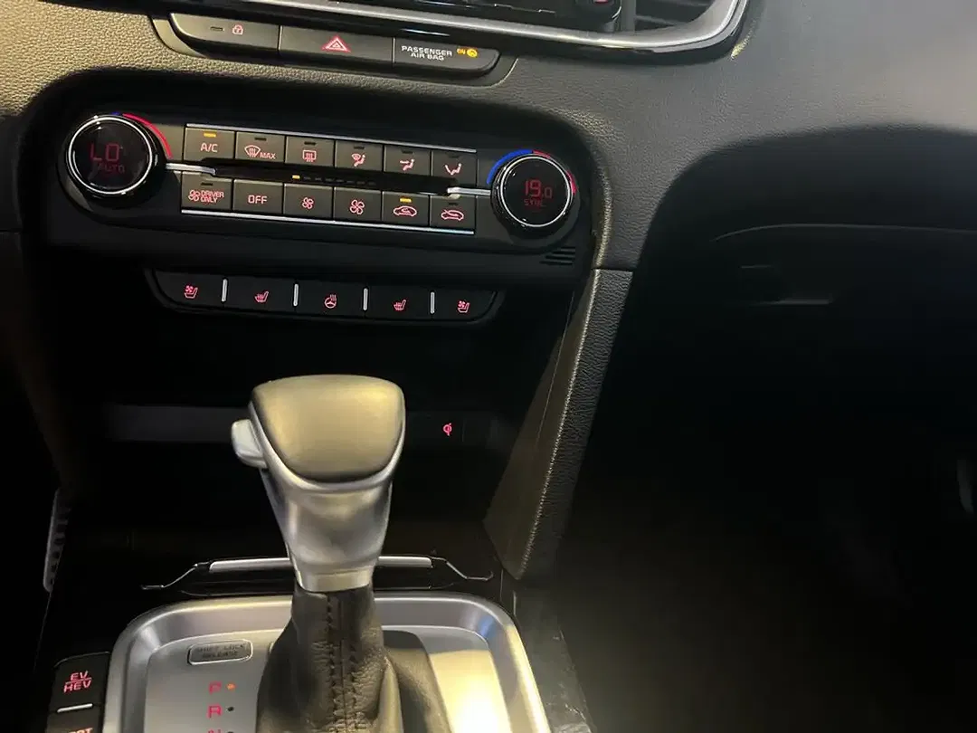 Kia XCeed 1.6 GDI PHEV DCT Platinum Edition - foto 11