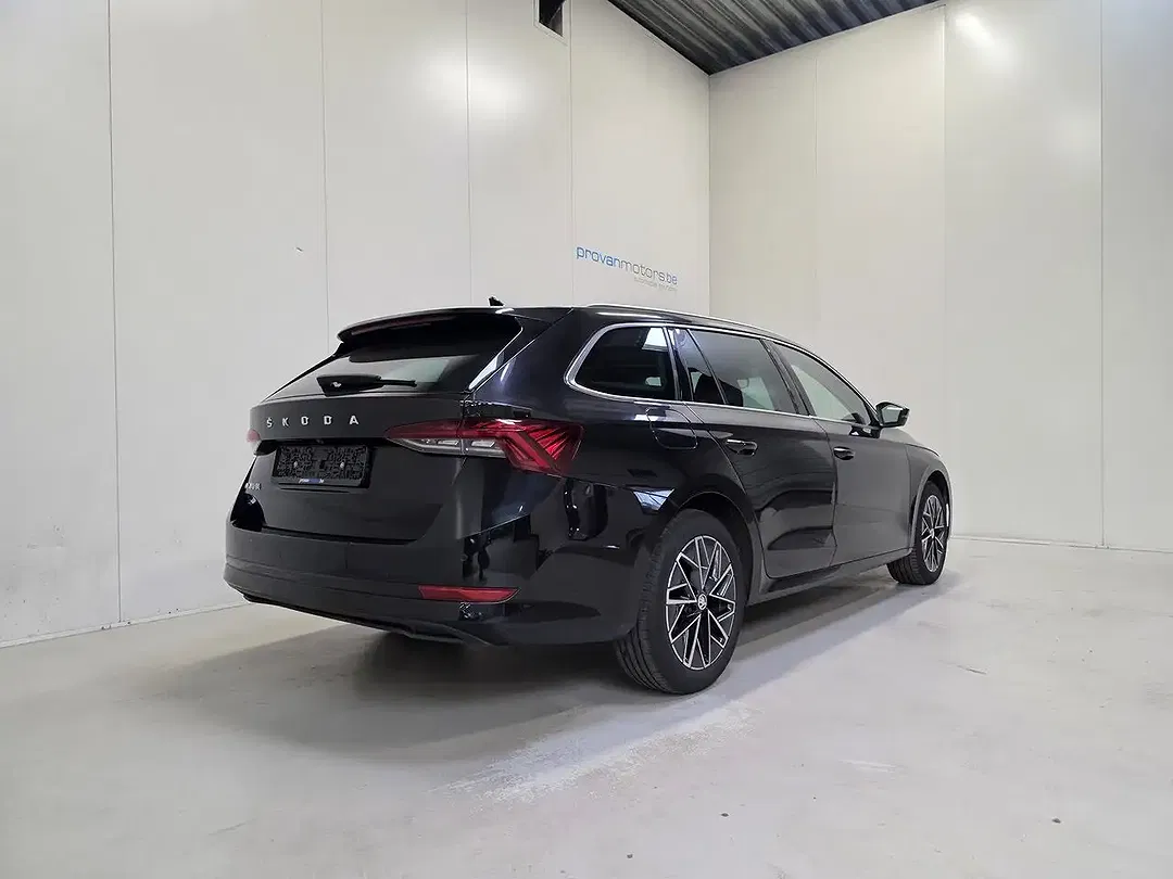 Skoda Octavia 2.0 TDI - Thumbnail 3