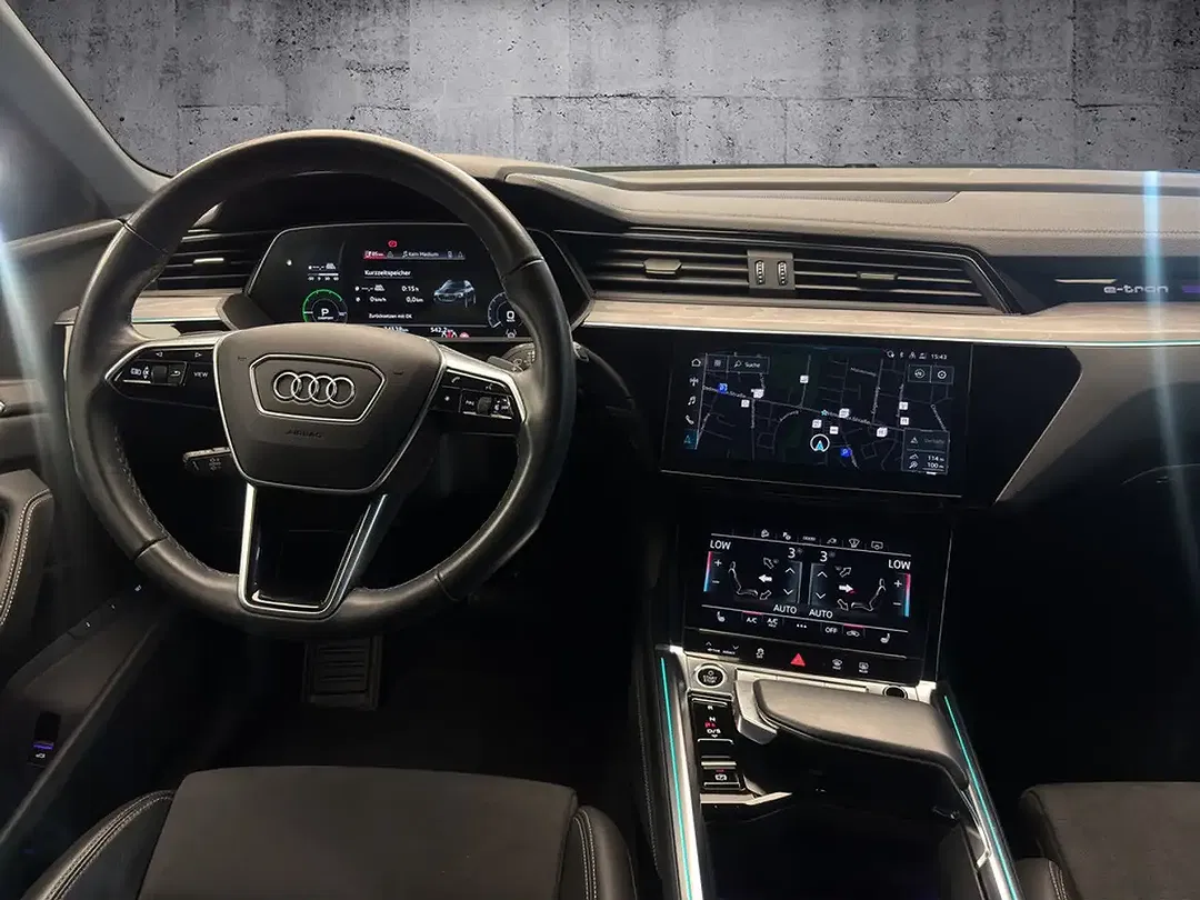 Audi Q8 e-tron 50 quattro Matrix LED S line - Thumbnail 6