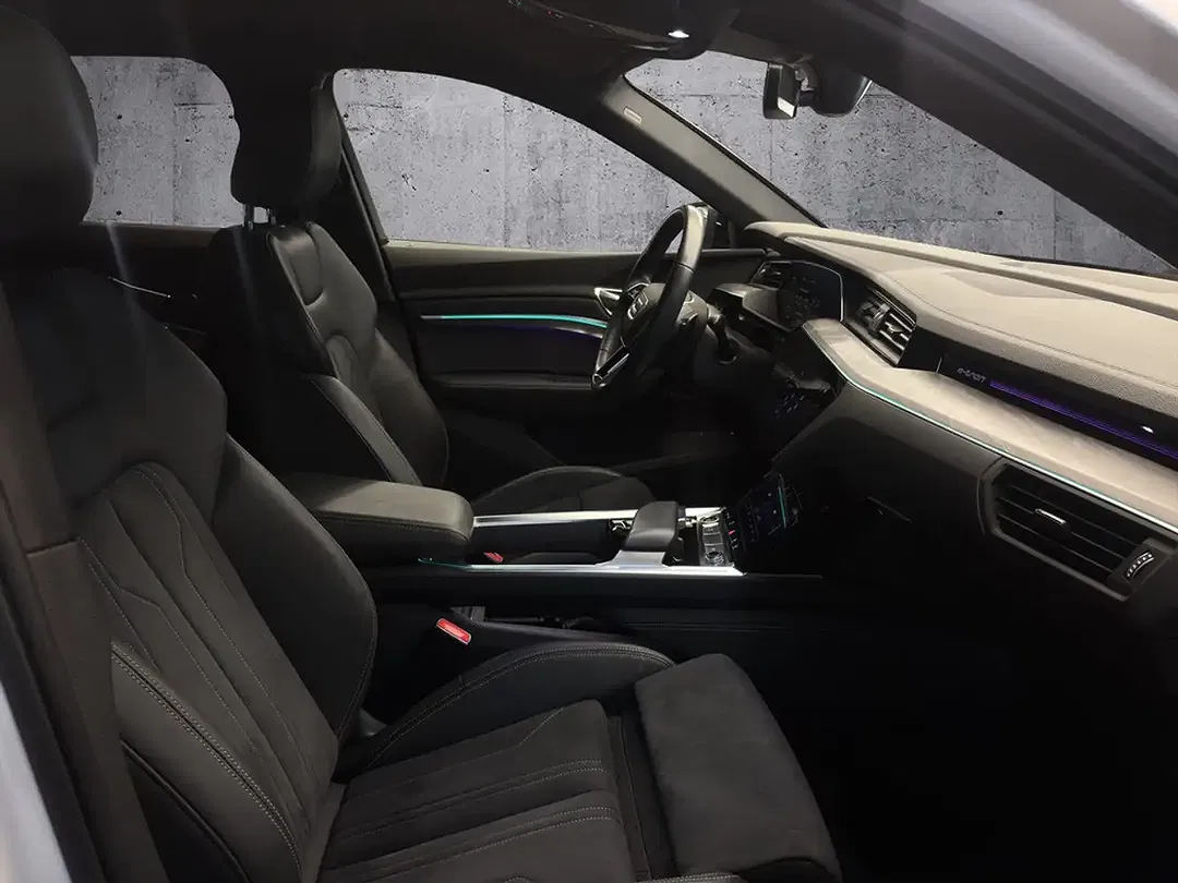 Audi Q8 e-tron 50 quattro Matrix LED S line - Thumbnail 8