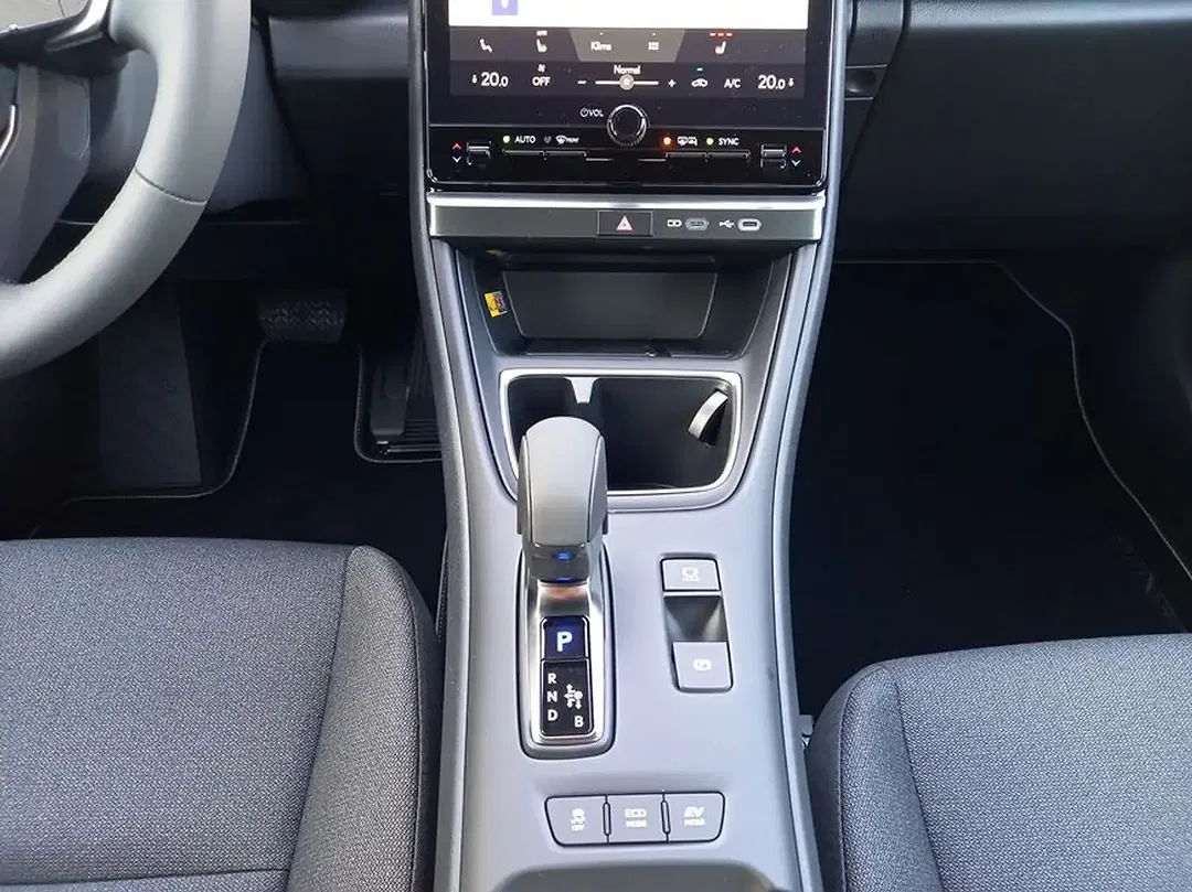Lexus LBX Comfort - Thumbnail 14