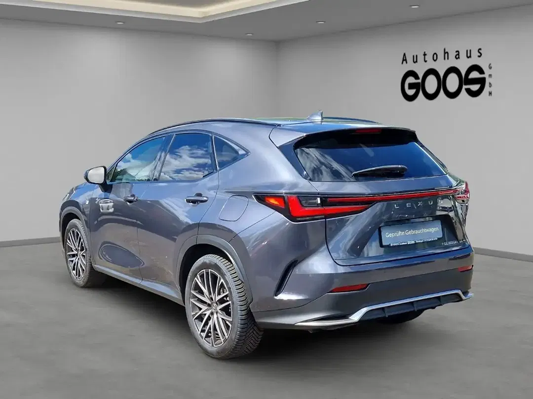Lexus NX 350h E-FOUR - Thumbnail 3