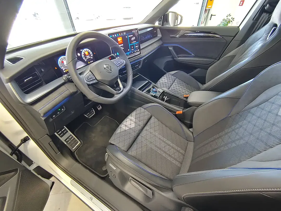 Volkswagen Tayron 2.0 TDI DSG 4Motion R-Line - Thumbnail 8