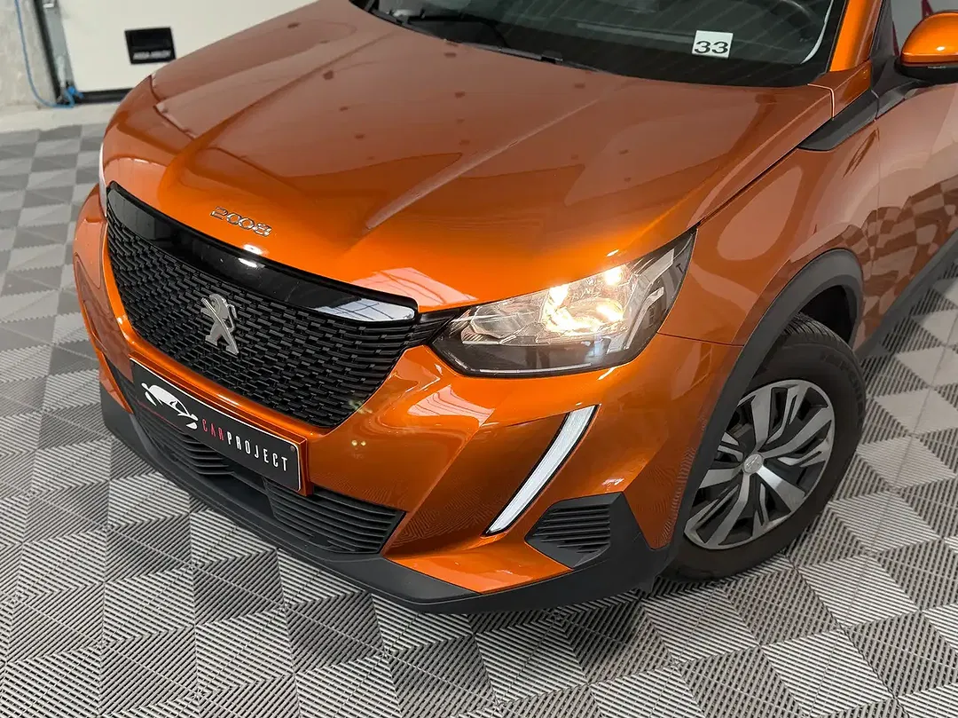 Peugeot 2008 - Thumbnail 3