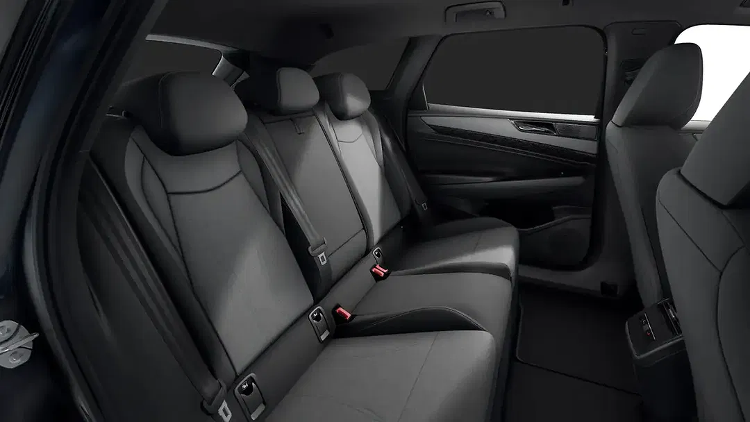 Volkswagen ID.7 Pro - Thumbnail 10