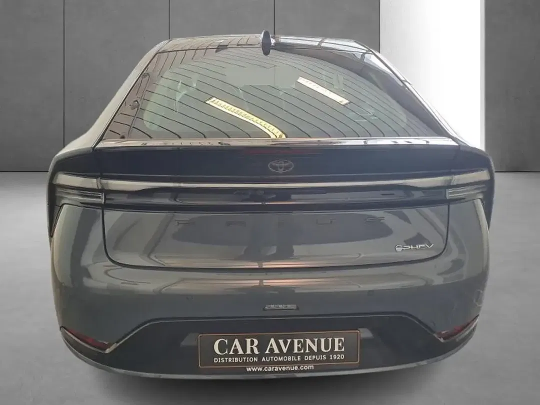 Toyota Prius PHEV Premium Plus - Thumbnail 7