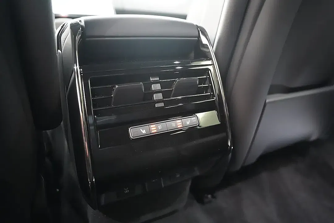 Land Rover Range Rover Sport Dynamic SE - Thumbnail 7