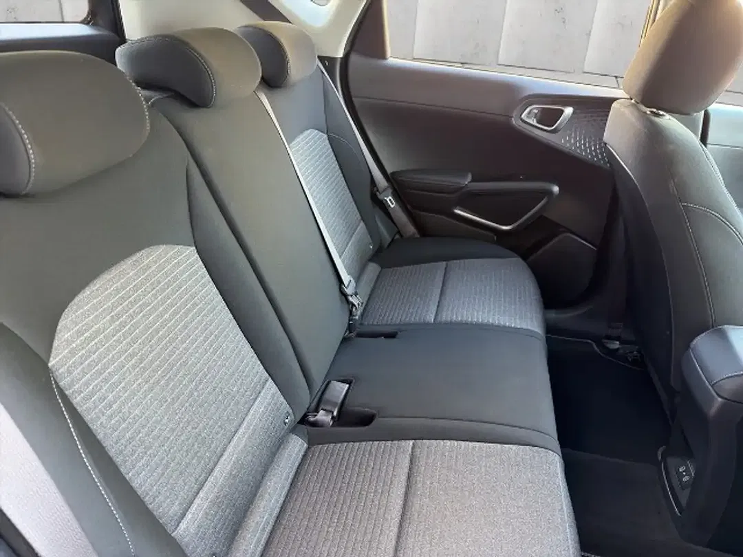 Kia Soul 64 kWh - foto 15