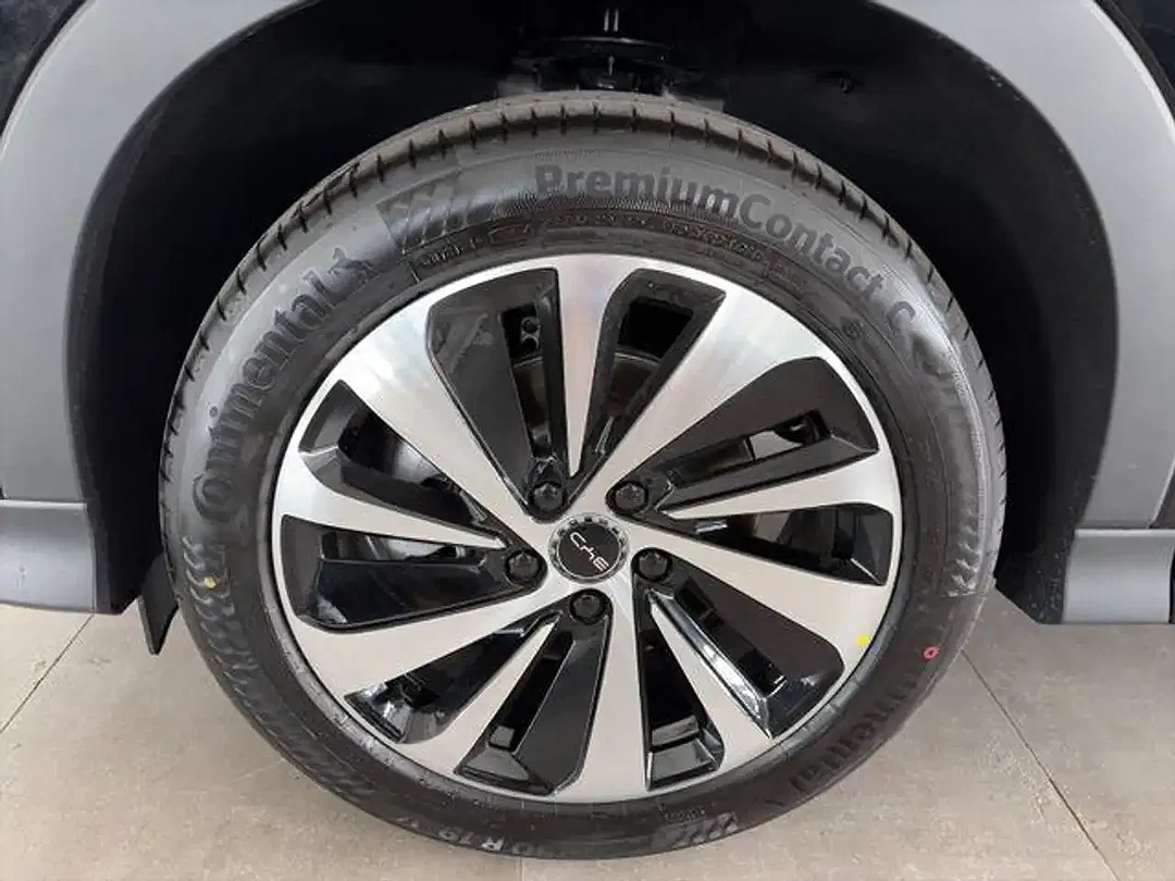 BYD Seal U 160 kW DM-i Boost - foto 21