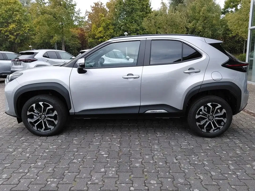 Toyota Yaris Cross 1.5 VVT-i Hybrid Teamplayer - Thumbnail 2