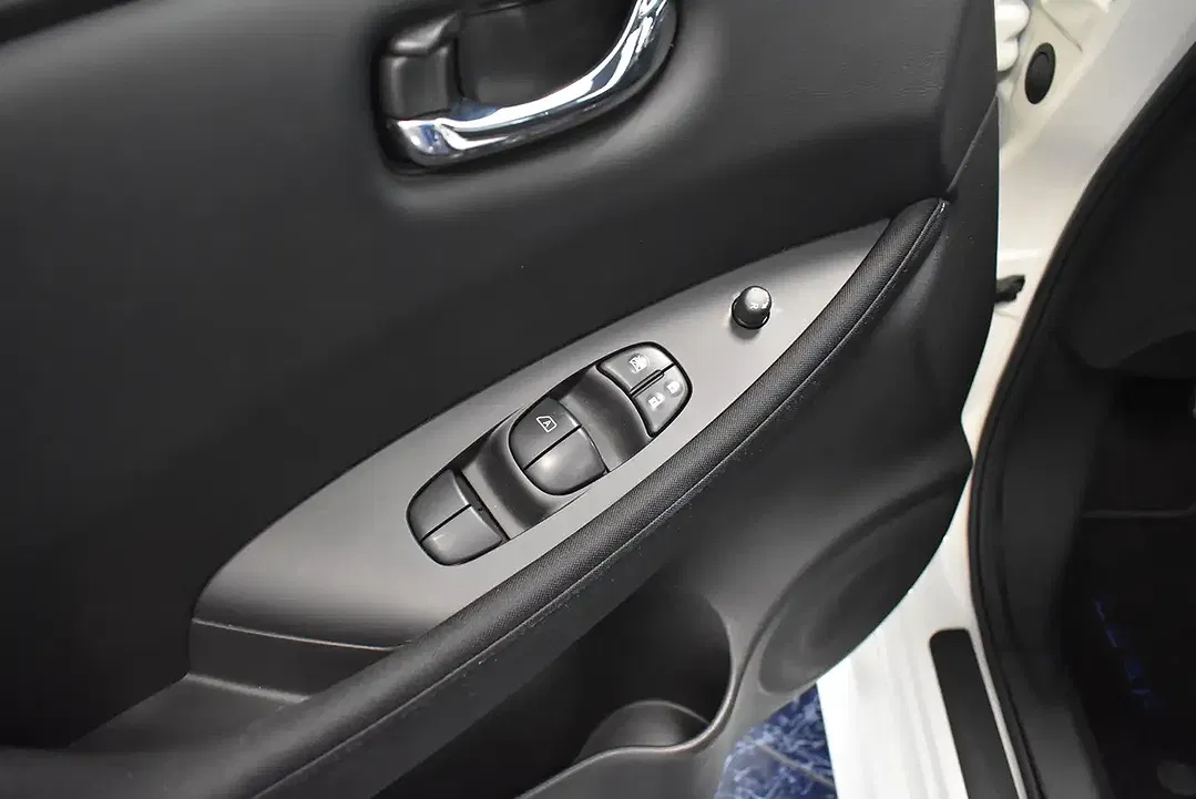 Nissan Leaf Visia - Thumbnail 9