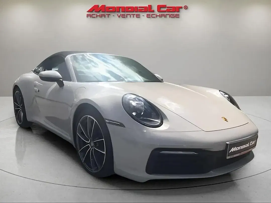 Porsche 911 3.0 PDK Targa 4 Turbo - Thumbnail 3