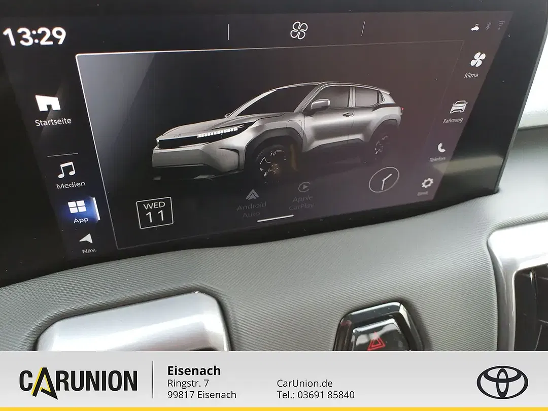 Toyota Urban Cruiser Lounge - Thumbnail 11