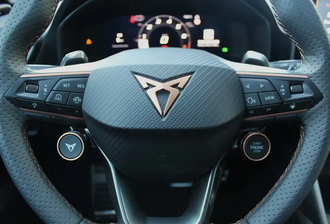 CUPRA Leon 1.5 eTSI AUT Sportstourer - Thumbnail 12