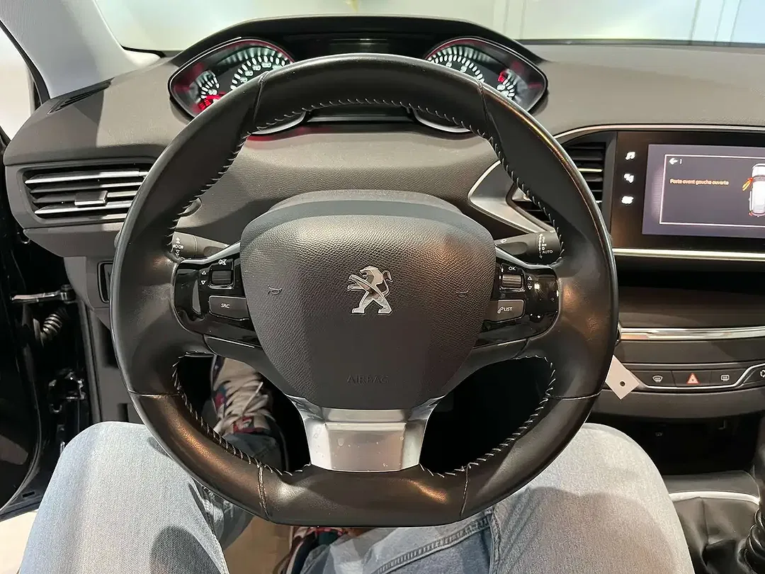 Peugeot 308 Style SW - Thumbnail 10