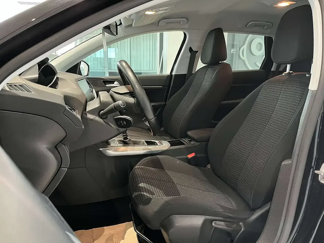 Peugeot 308 Style SW - Thumbnail 7