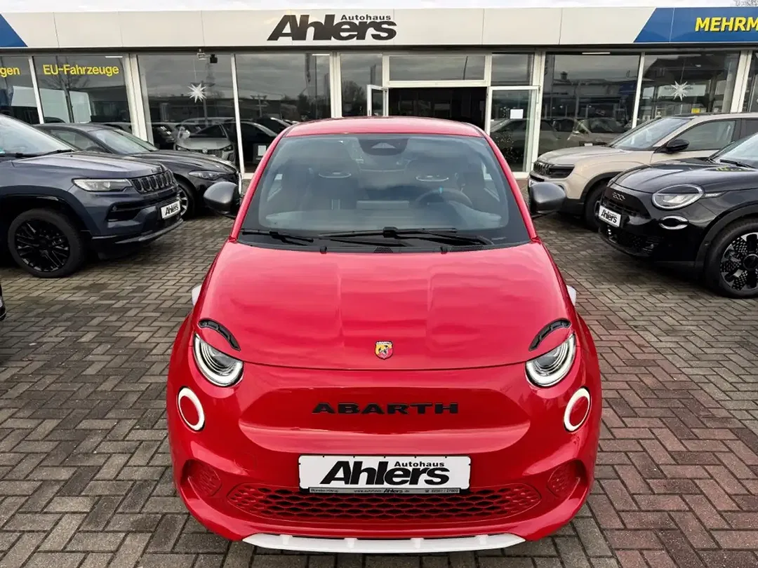 Abarth 500e - foto 2