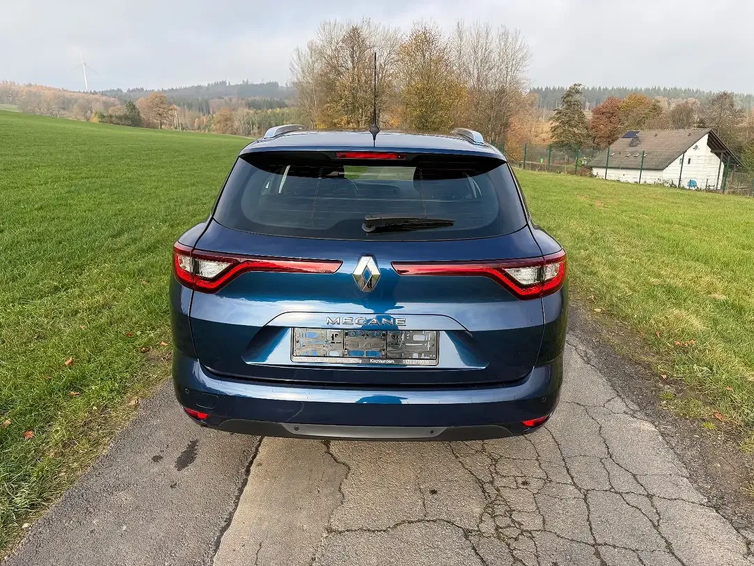 Renault Megane Business Edition - Thumbnail 6