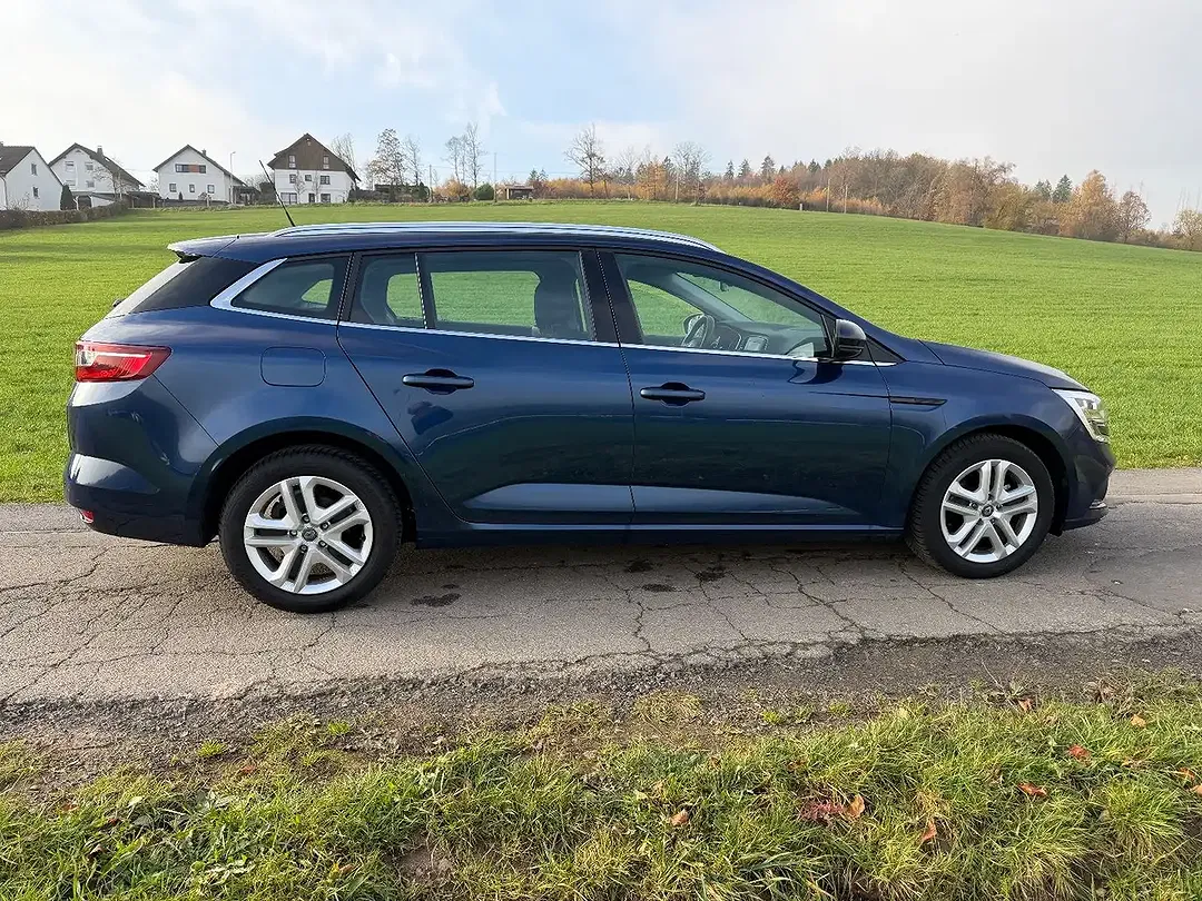 Renault Megane Business Edition - Thumbnail 9