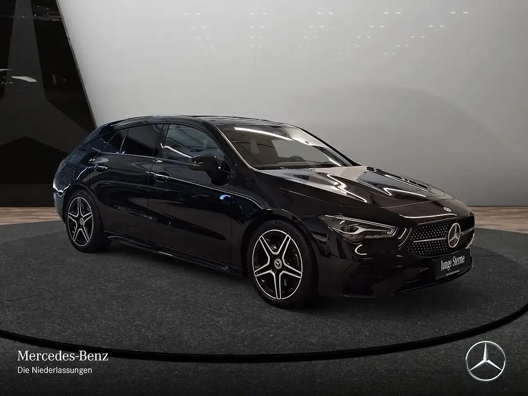 Mercedes-Benz CLA 200 7G-TRONIC AMG Night - Thumbnail 4