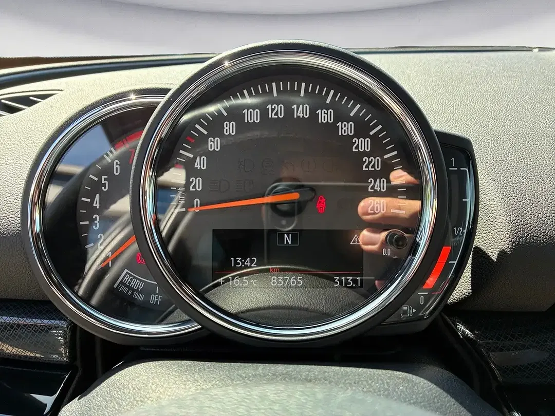 MINI Cooper Clubman - Thumbnail 10