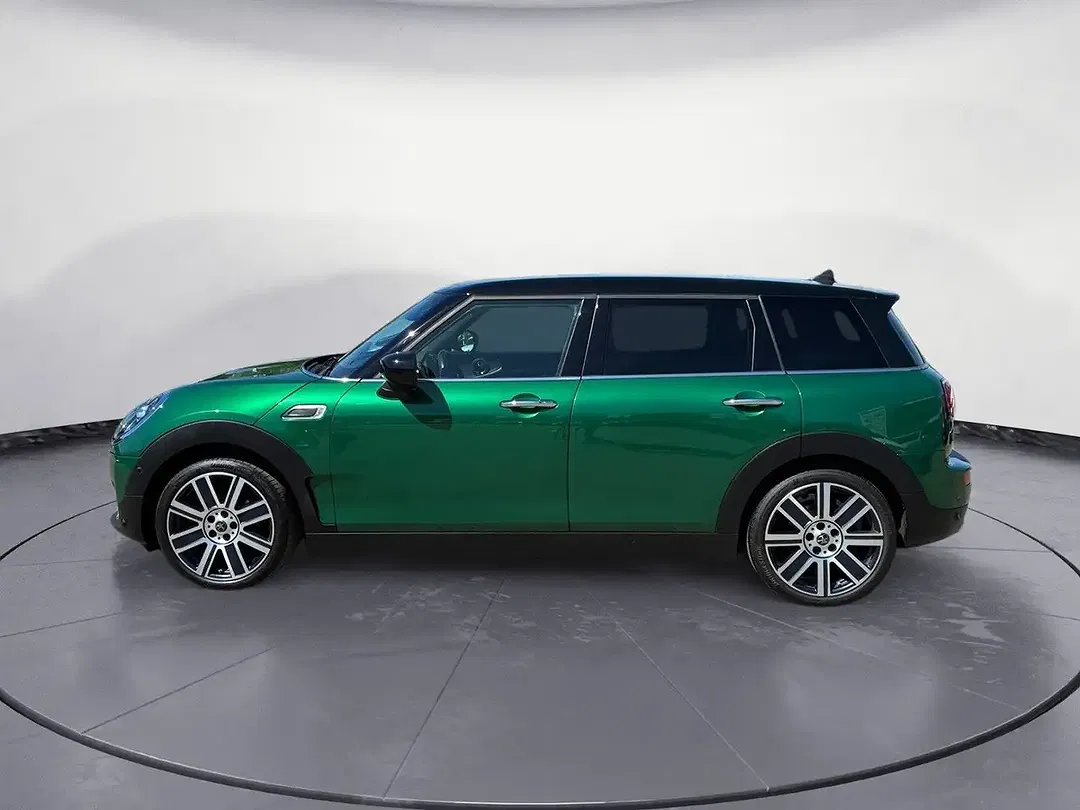 MINI Cooper Clubman - Thumbnail 3