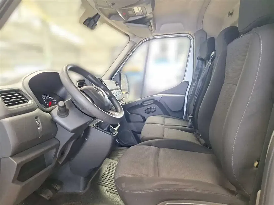 Renault Master dCi 150 L3H2 - Thumbnail 8