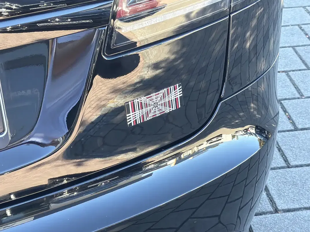 Tesla Model S Plaid - Thumbnail 10
