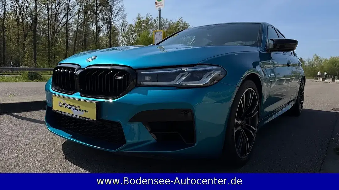 BMW M5 M - Thumbnail 4