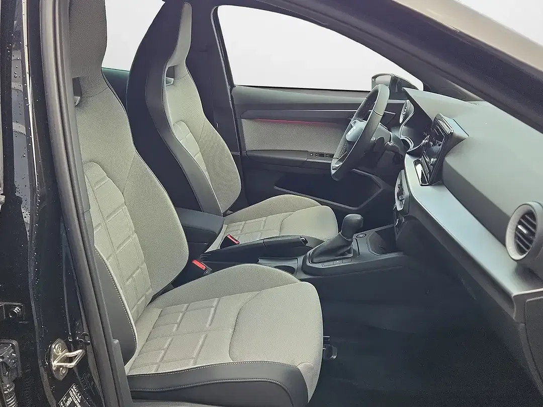 SEAT Ibiza 1.0 TSI DSG FR - Thumbnail 13