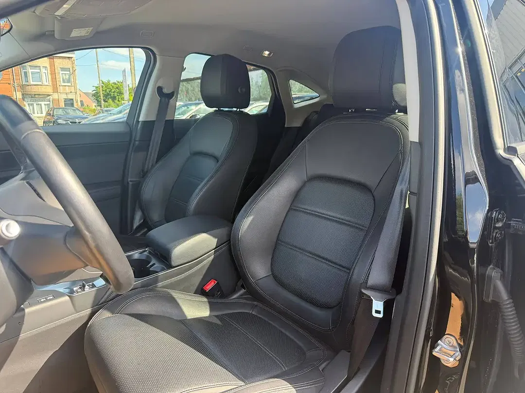 Jaguar E-Pace 2.0 4x4 - Thumbnail 11