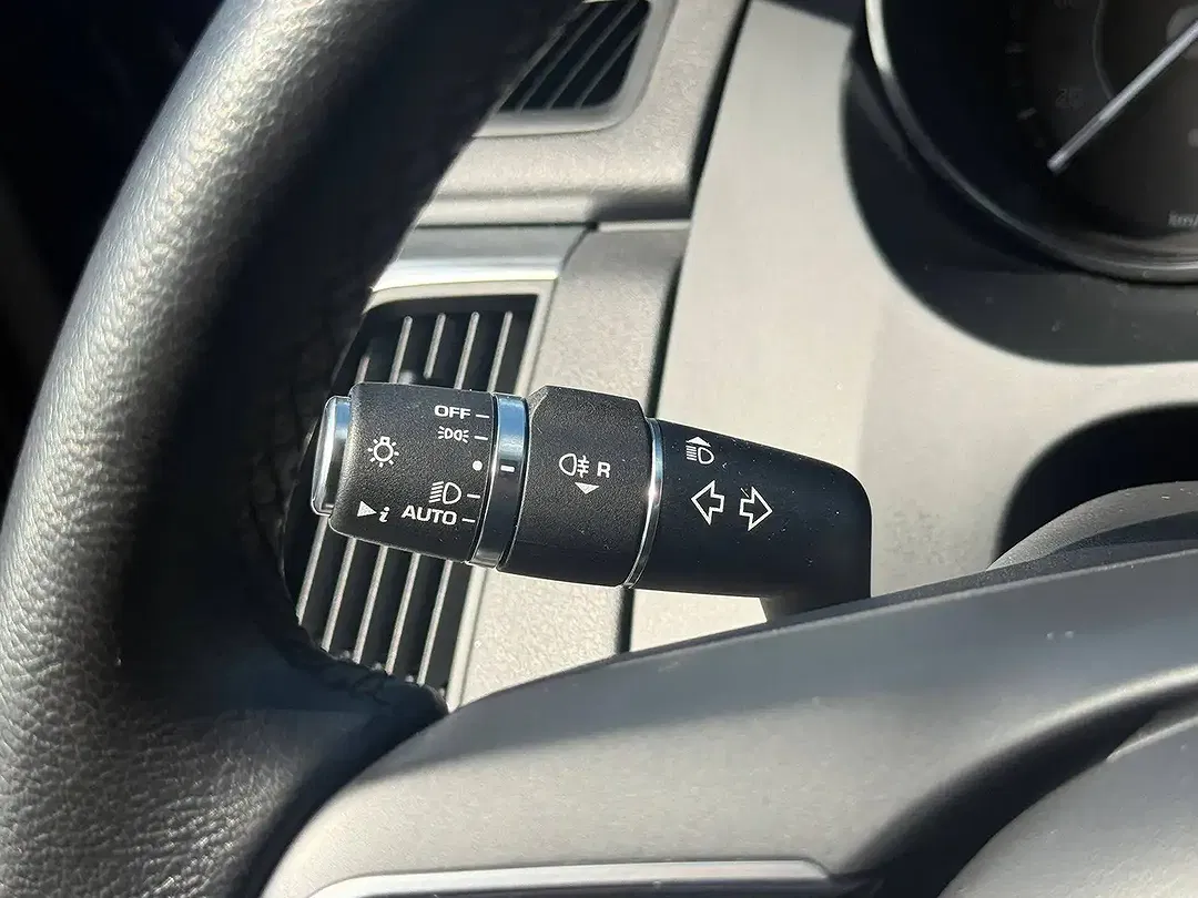 Jaguar E-Pace 2.0 4x4 - Thumbnail 17