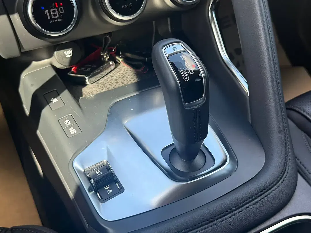 Jaguar E-Pace 2.0 4x4 - Thumbnail 25