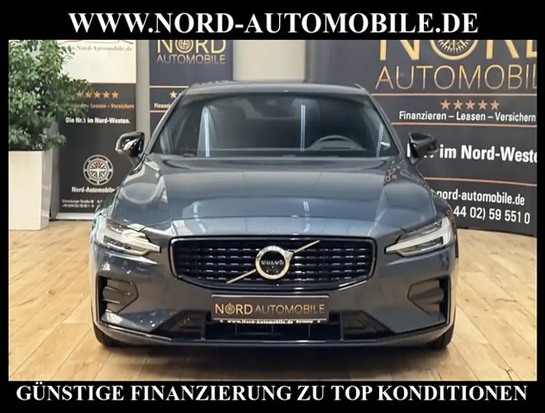 Volvo S60 AUT R-Design - foto 2