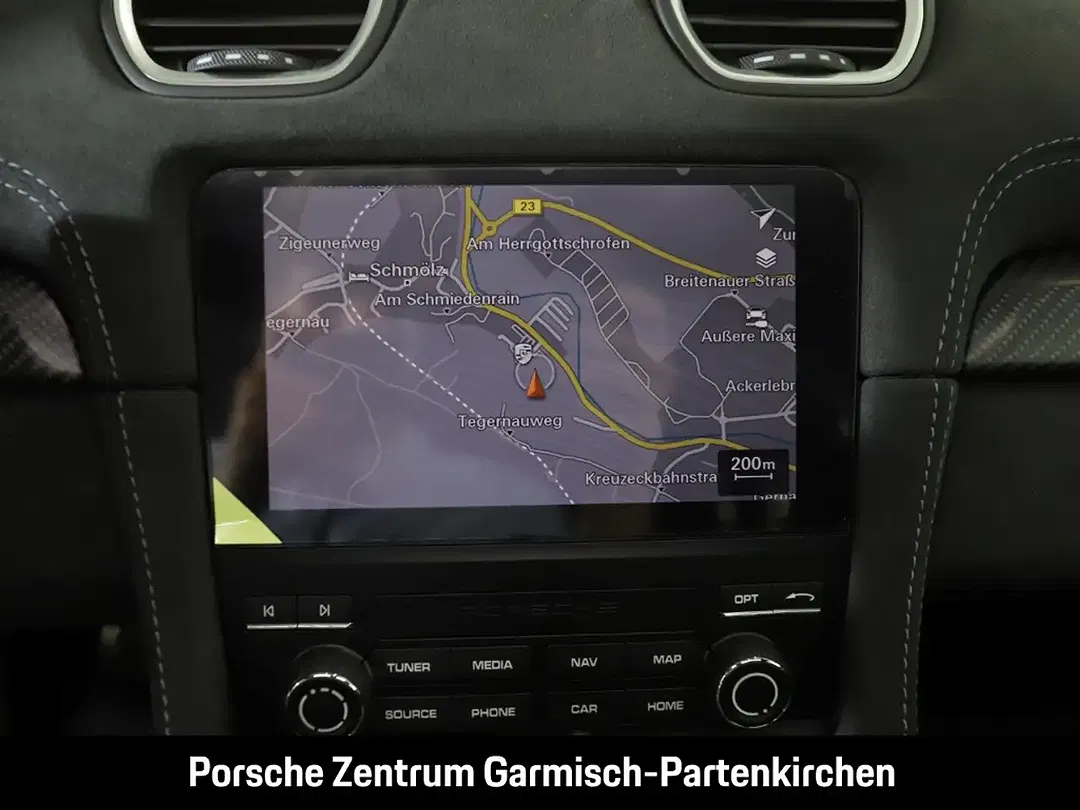Porsche 718 Spyder RS - Thumbnail 24
