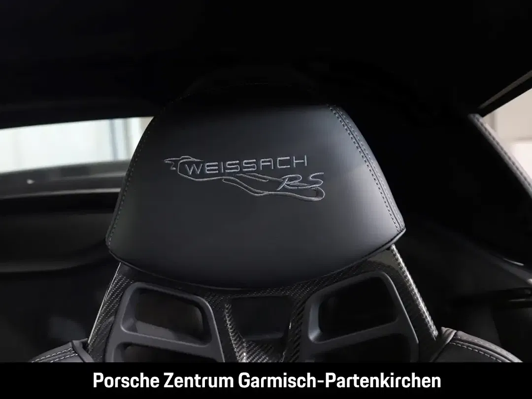 Porsche 718 Spyder RS - Thumbnail 31