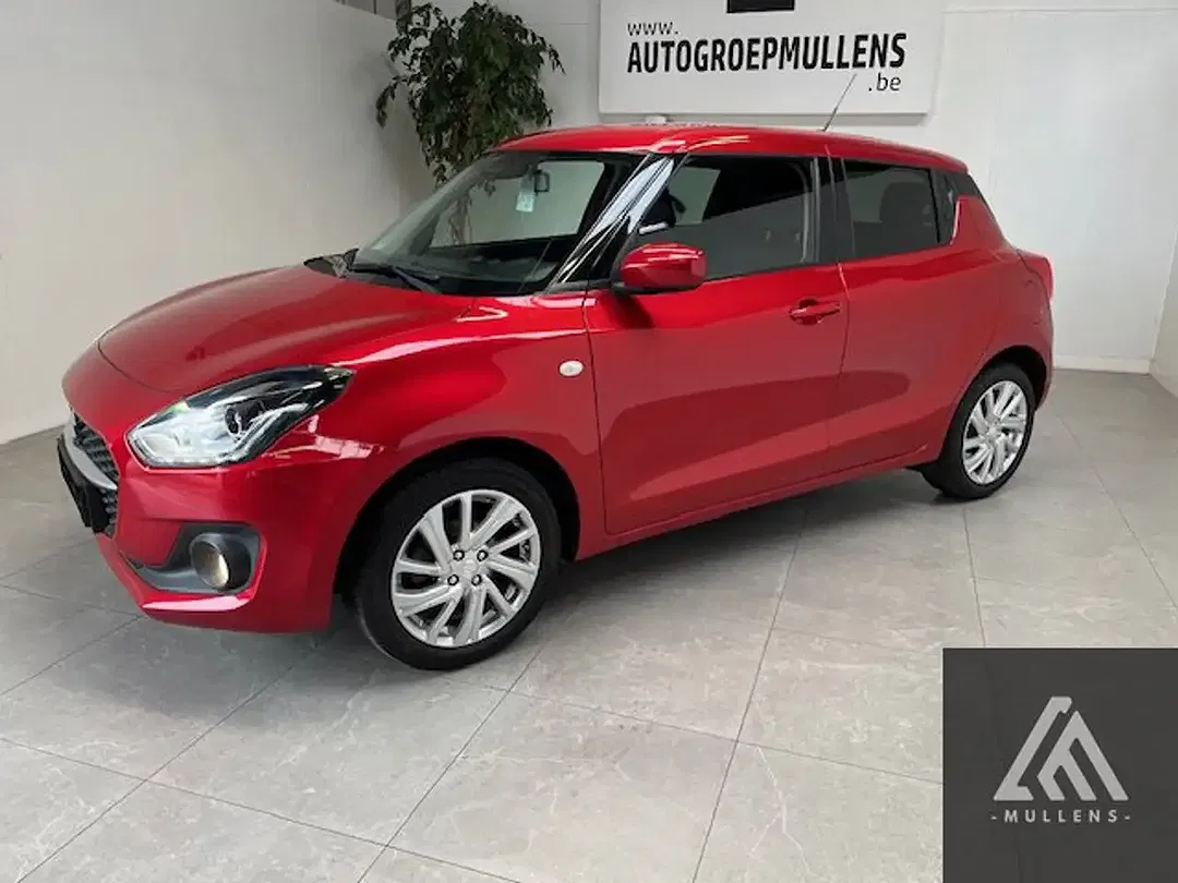 Suzuki Swift MHEV - foto 1